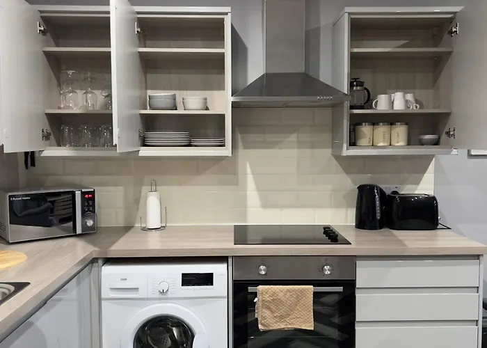 1 Bed Close To Arena Sleeps Up To 4 People F6 * Leeds (West Yorkshire)