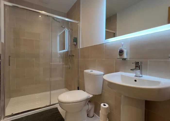 1 Bed Close To Arena Sleeps Up To 4 People F6