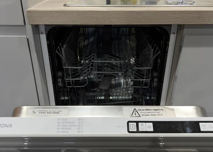 1 Bed Close To Arena Sleeps Up To 4 People F6 Apartment Leeds (West Yorkshire)