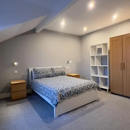 1 Bed Close To Arena Sleeps Up To 4 People F6 Διαμέρισμα *